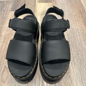 Doc Marten Voss Quad Platform Sandals